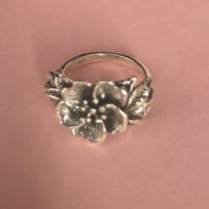 Silver .925 ring new size 7/8
